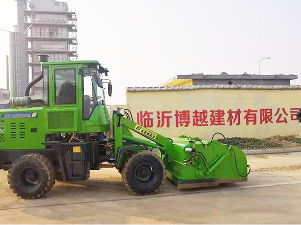 臨沂博越建材有限公司路霸清掃機使用現場